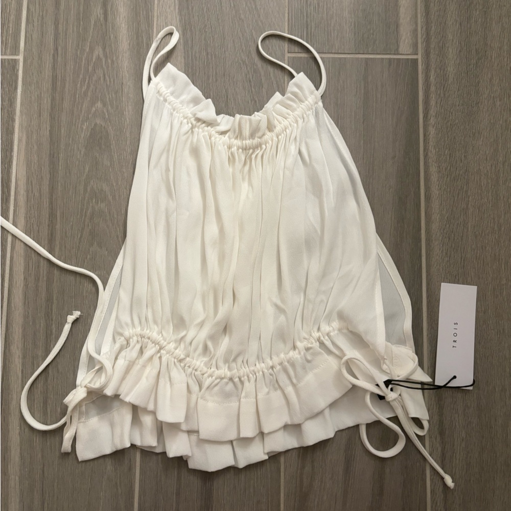 Trois frannie top